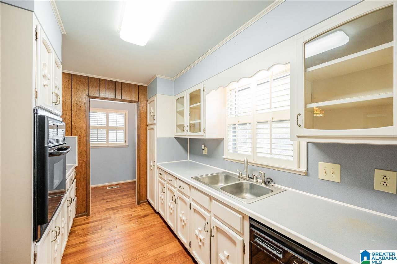 1736 Patton Chapel Road Birmingham, AL 35226 - Photo 6 of 39