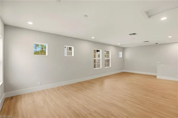 $2,610,000 | 9661 Moonflower Lane, Naples, FL 34114