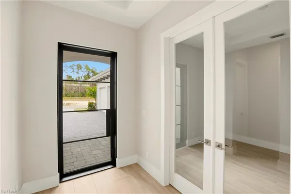 $2,610,000 | 9661 Moonflower Lane, Naples, FL 34114