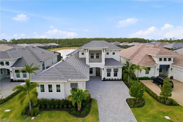 $2,610,000 | 9661 Moonflower Lane, Naples, FL 34114