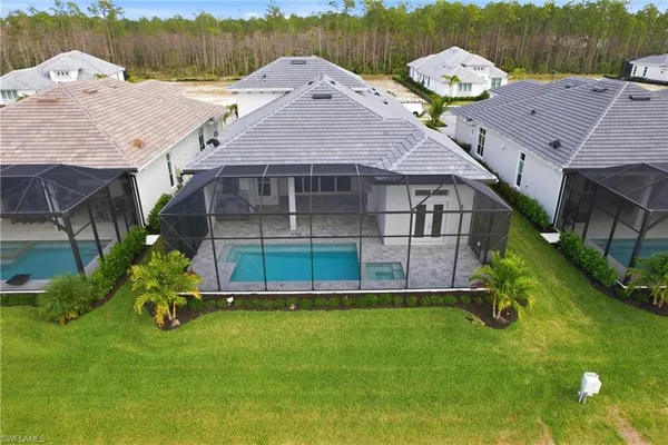 $2,610,000 | 9661 Moonflower Lane, Naples, FL 34114