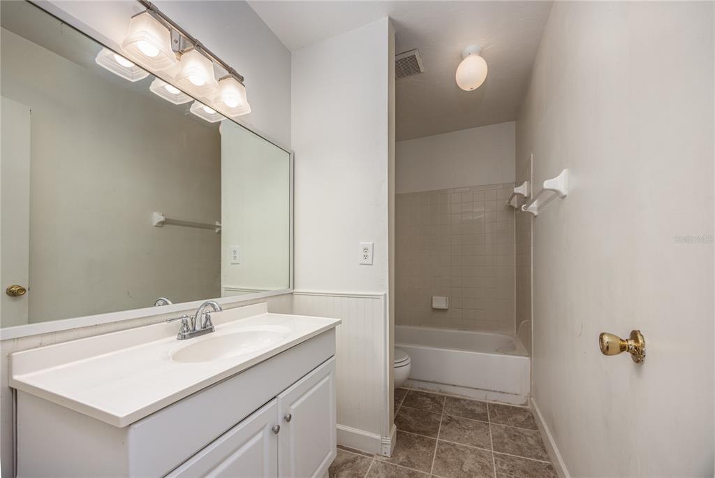4411 Southwest 34th Street, Unit 908 Gainesville, FL 32608 - Photo 21 of 23