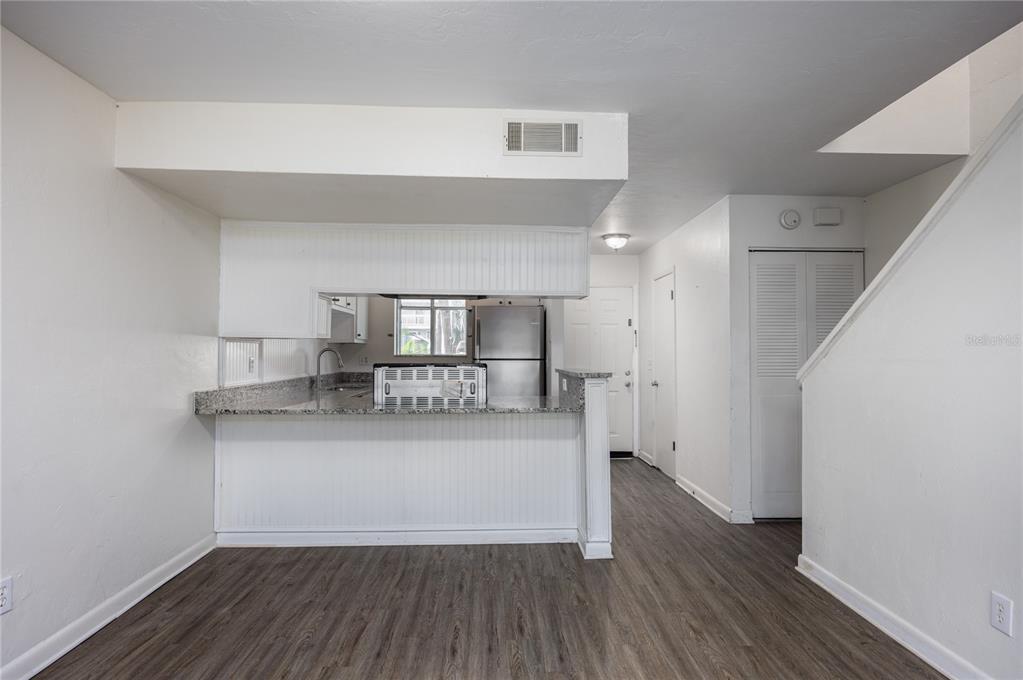 4411 Southwest 34th Street, Unit 908 Gainesville, FL 32608 - Photo 7 of 23