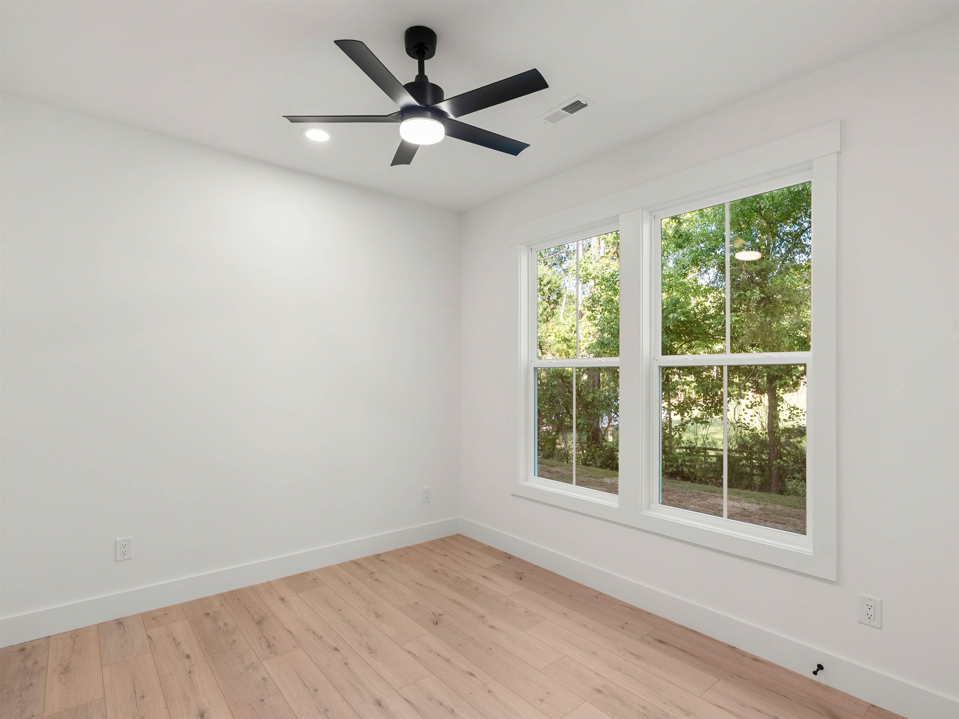 207 Love Springs Road Cowpens, SC 29330 - Photo 32 of 50