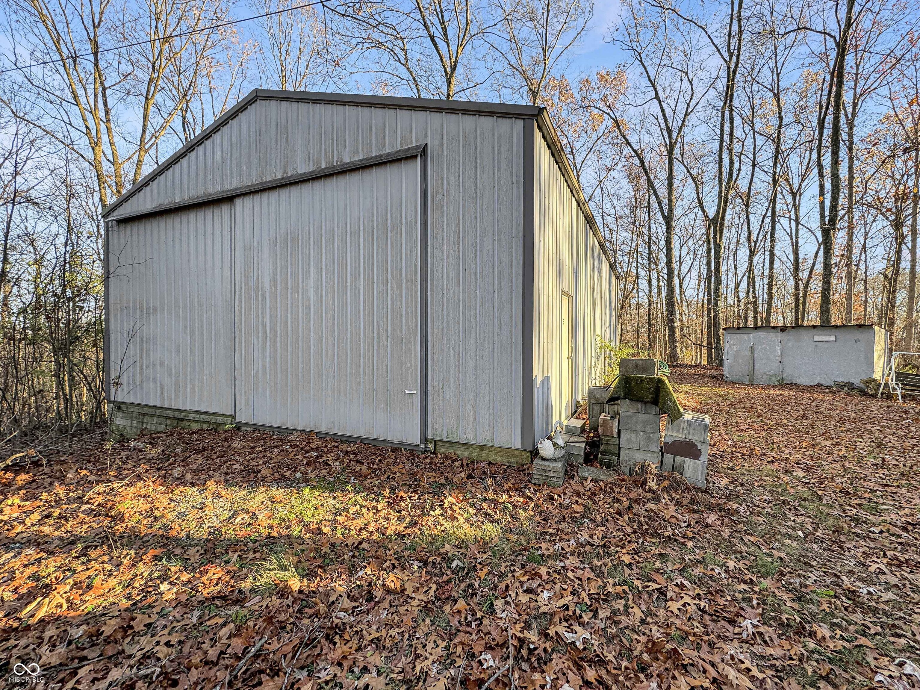 4355 East Streacher Road Bloomington, IN 47408 - Photo 15 of 15