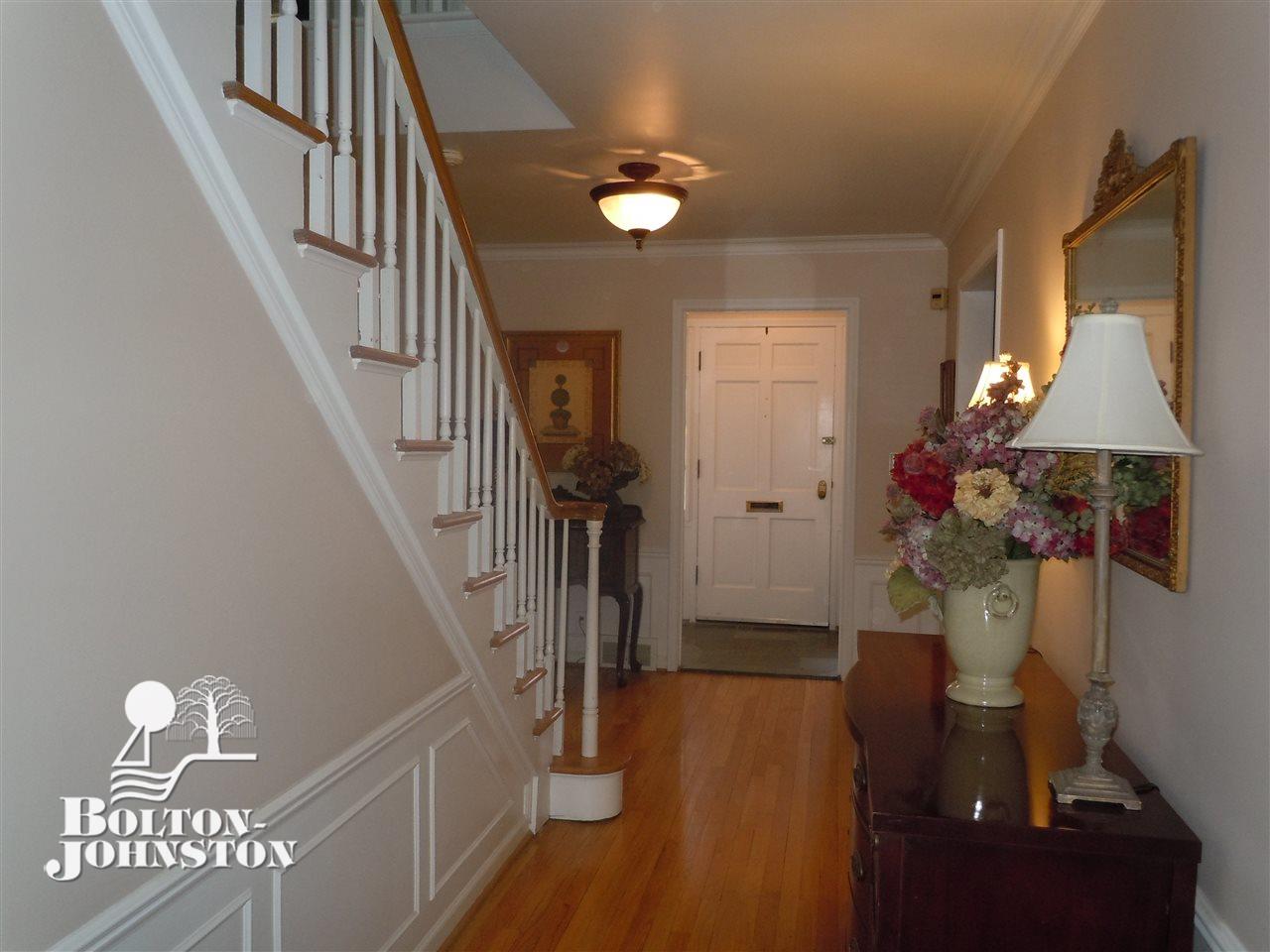 185 Merriweather Road Grosse Pointe Farms, MI 48236 - Photo 16 of 31