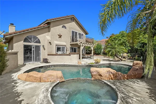 $865,000 | 3332 Fallenleaf Drive, Corona, CA 92882