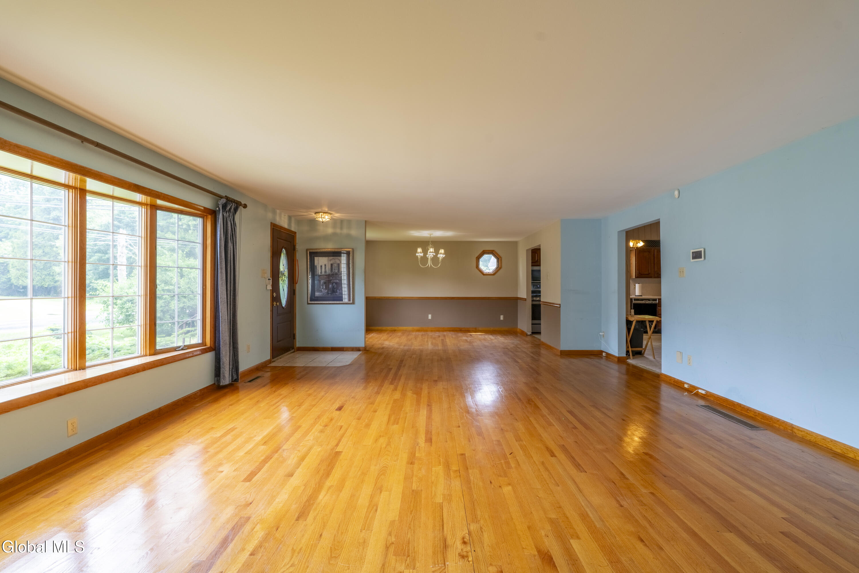 72 Pashley Road Glenville, NY 12302 - Photo 4 of 29 72 Pashley-2