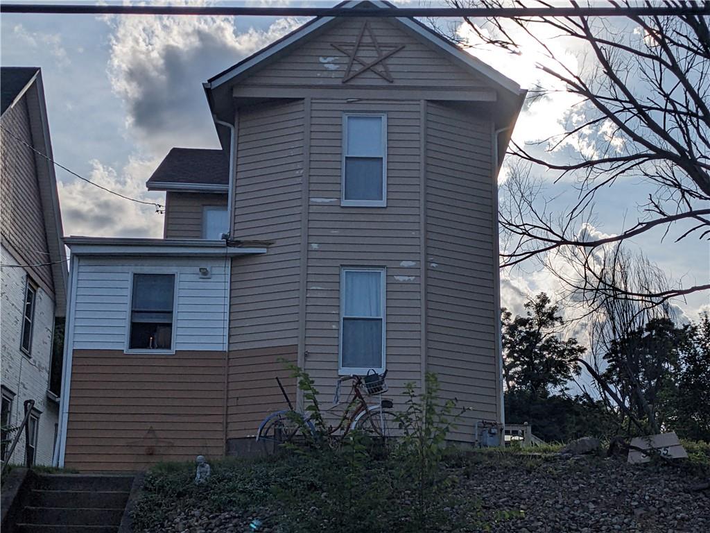 5955 Heckert Road Bakerstown, PA 15007 - Photo 1 of 12 Gallery Image 1