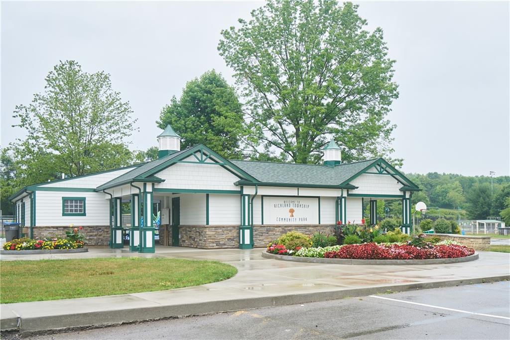 5955 Heckert Road Bakerstown, PA 15007 - Photo 12 of 12 Gallery Image 12