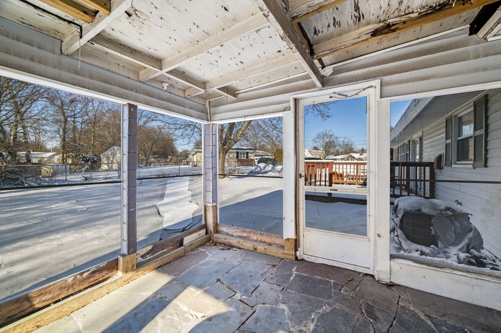 43 Coolidge Road Danvers, MA 01923 - Photo 23 of 29