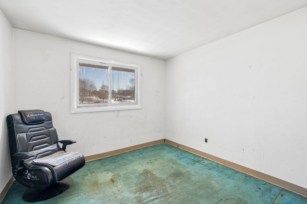 43 Coolidge Road Danvers, MA 01923 - Photo 10 of 29