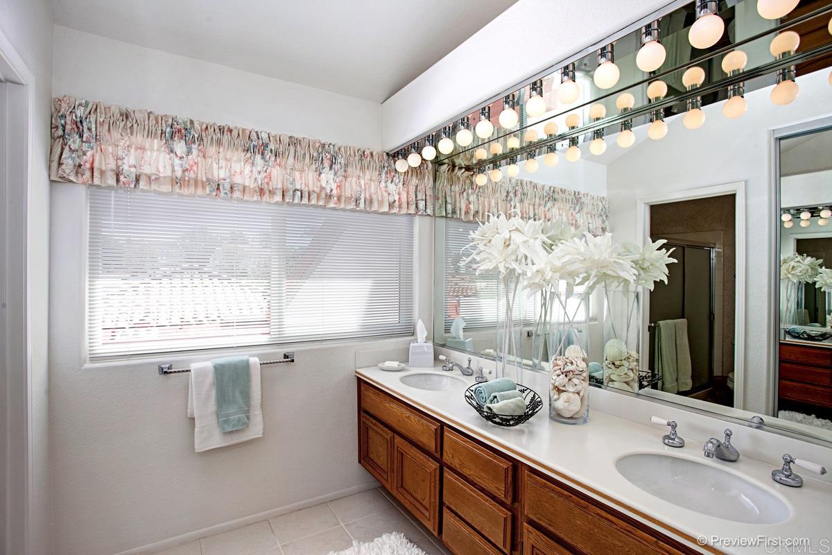 4189 Rhodes Way Oceanside, CA 92056 - Photo 21 of 24