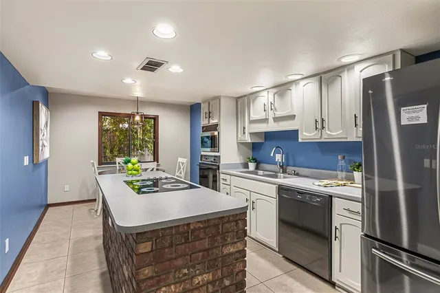 $432,000 | 568 Gainsboro Street, Deltona, FL 32725