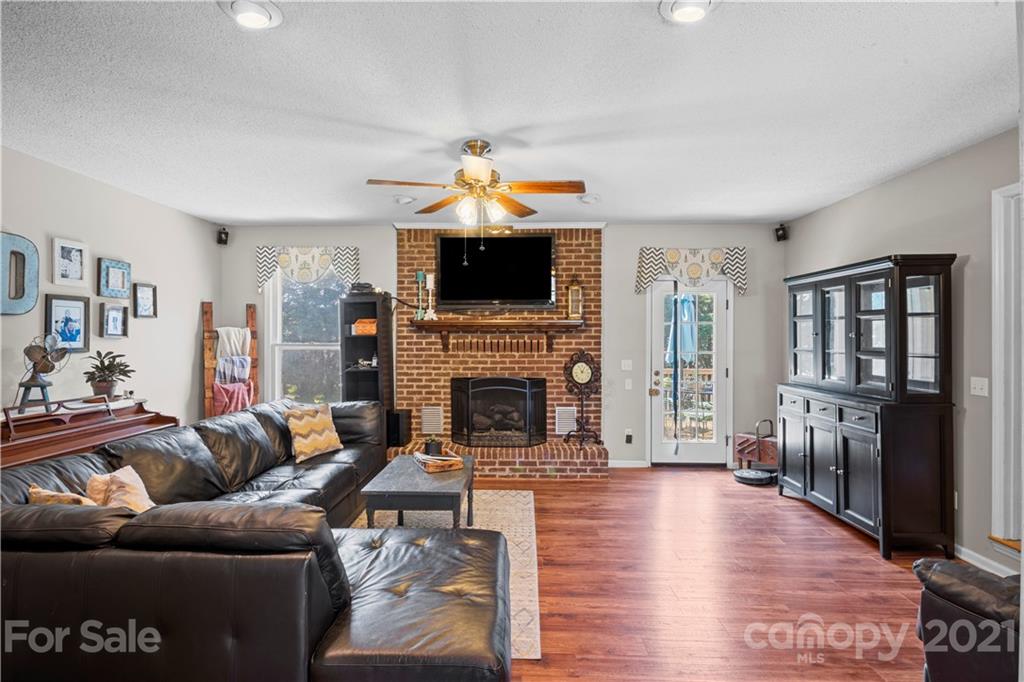 111 Quail Ridge Run Salisbury, NC 28146 - Photo 3 of 43 Gallery Image 3