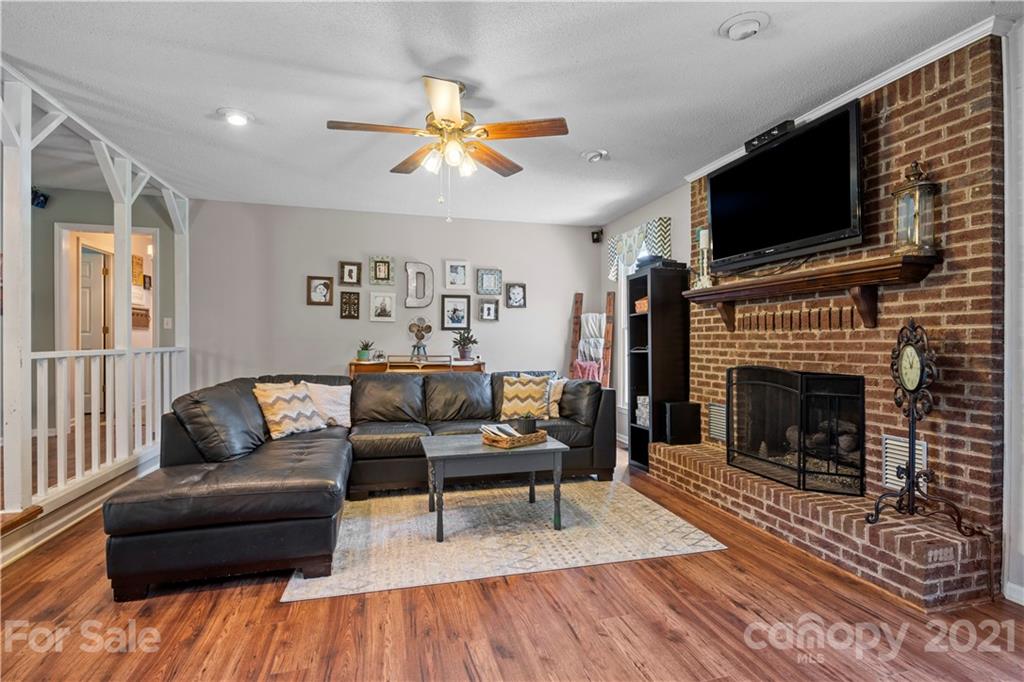 111 Quail Ridge Run Salisbury, NC 28146 - Photo 4 of 43 Gallery Image 4