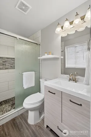 $560,000 | 1212 North 12th Place, Mount Vernon, WA 98273