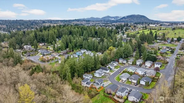 $560,000 | 1212 North 12th Place, Mount Vernon, WA 98273