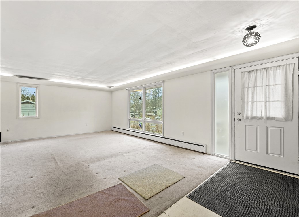 325-27 Warren Place Ithaca, NY 14850 - Photo 6 of 29