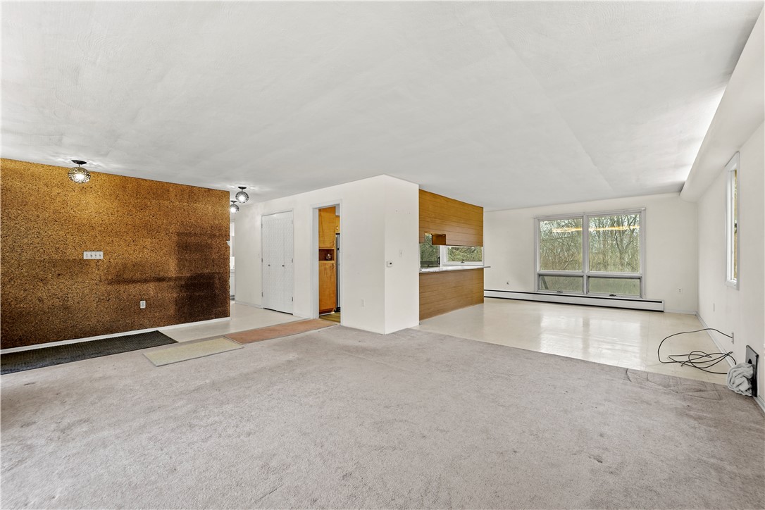 325-27 Warren Place Ithaca, NY 14850 - Photo 7 of 29