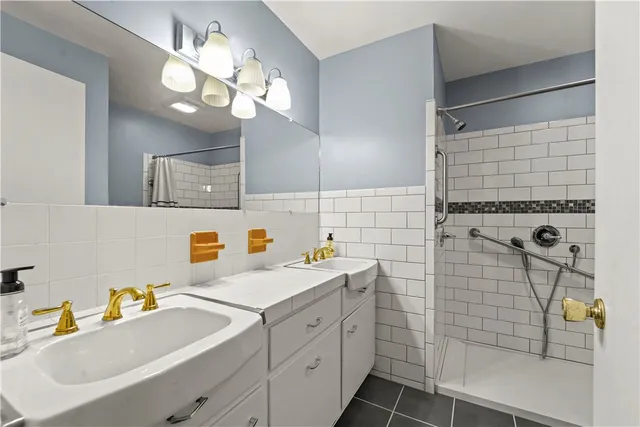 $399,000 | 325-27 Warren Place, Ithaca, NY 14850