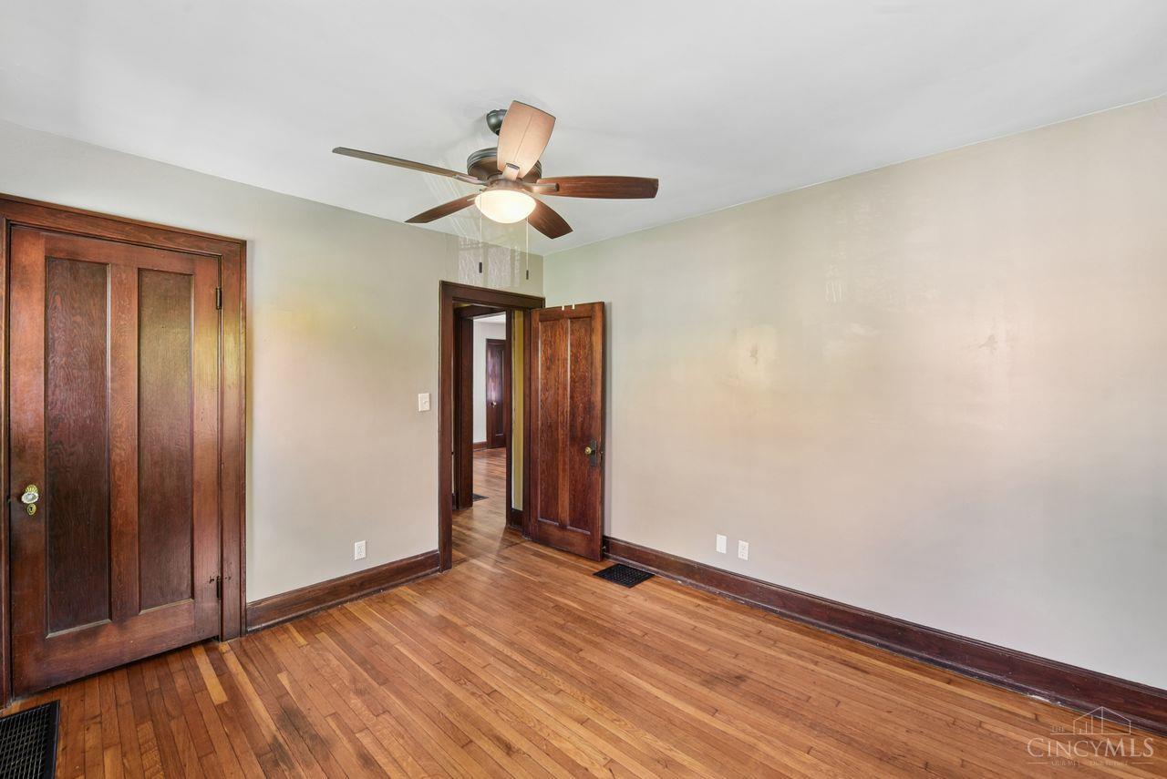 4568 Innes Avenue Cincinnati, OH 45223 - Photo 19 of 40