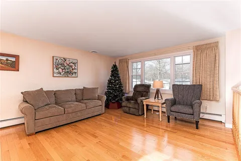 $659,000 | 102 Moccasin Trail, Cranston, RI 02921