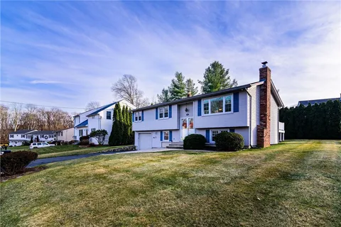 $659,000 | 102 Moccasin Trail, Cranston, RI 02921