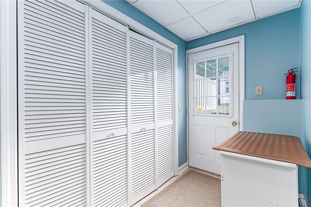 102 Moccasin Trail Cranston, RI 02921 - Photo 43 of 47