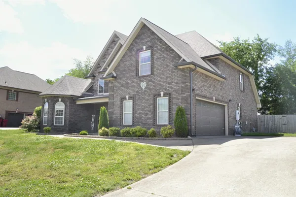 $520,000 | 1504 Benton Park Place, Clarksville, TN 37040
