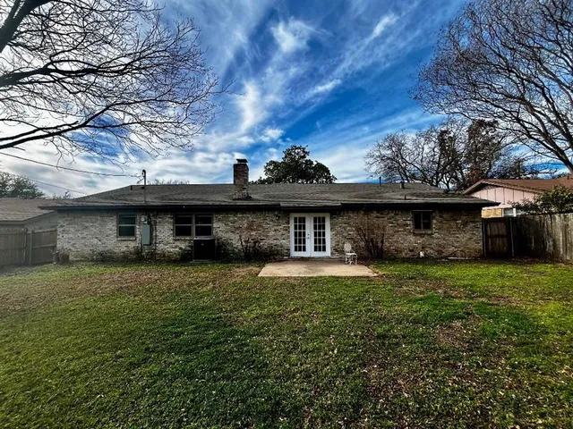 $2,500 | 1128 Zelda Drive, Hurst, TX 76053