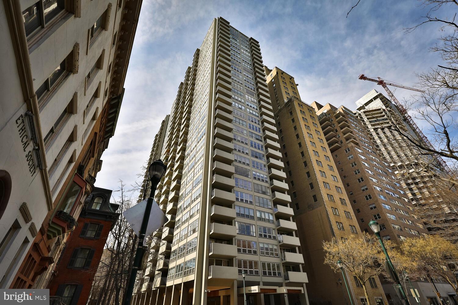 224 West Rittenhouse Square, Unit 1016 Philadelphia, PA 19103 - Photo 1 of 22 Gallery Image 1