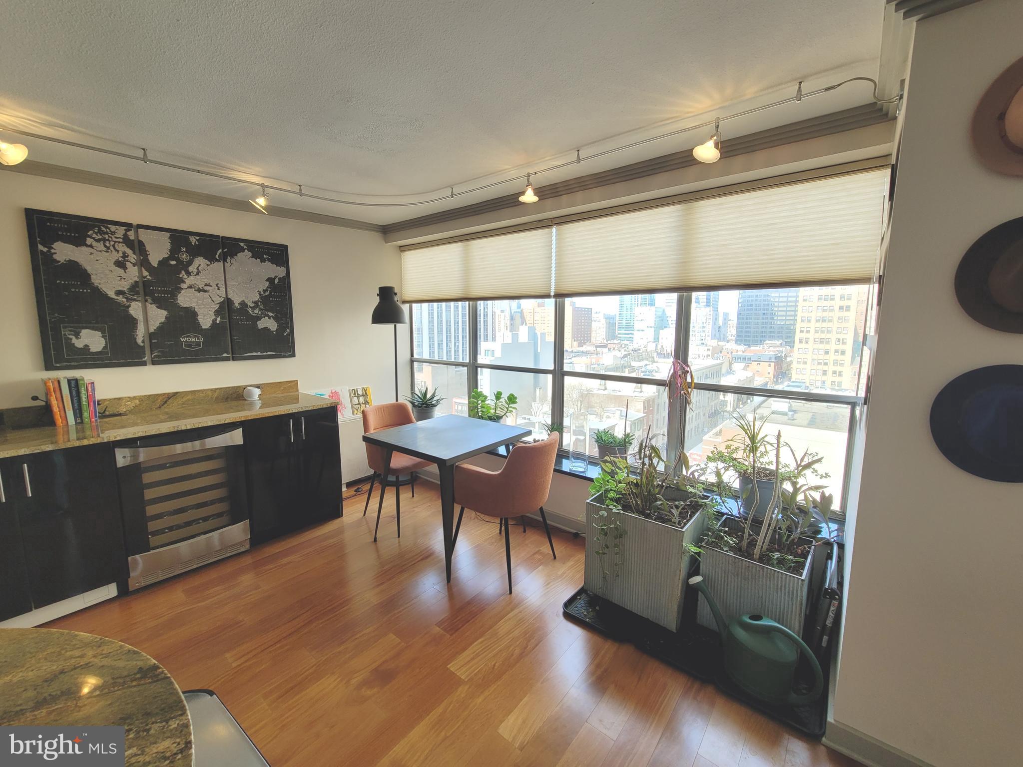 224 West Rittenhouse Square, Unit 1016 Philadelphia, PA 19103 - Photo 7 of 22 Gallery Image 7