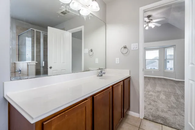 $2,450 | 12947 Millstream Bend Lane, Tomball, TX 77377