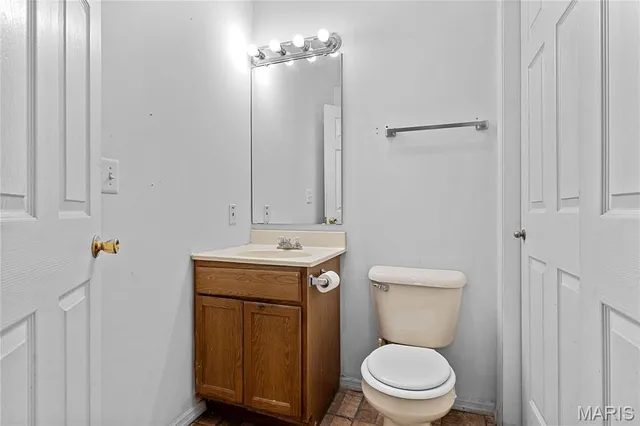 $74,900 | 2953 Virginia Place, East St. Louis, IL 62207