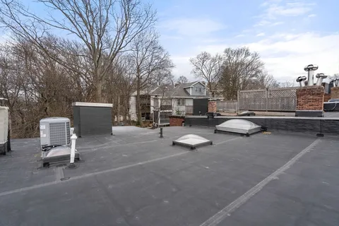 $1,499,000 | 14 Claflin Road, Unit 3, Brookline, MA 02445