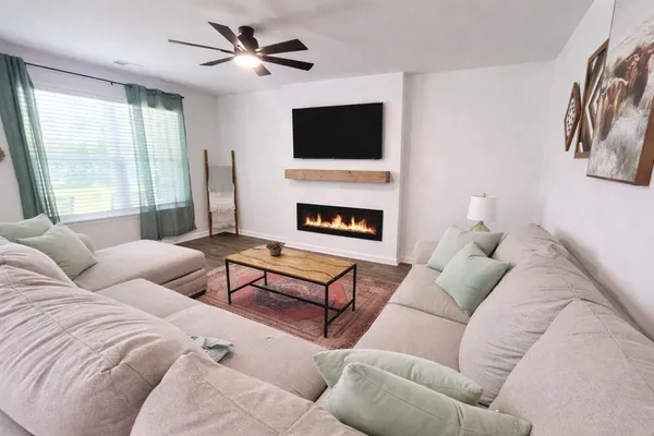 $360,000 | 529 Shady Maple Street, Moncks Corner, SC 29461
