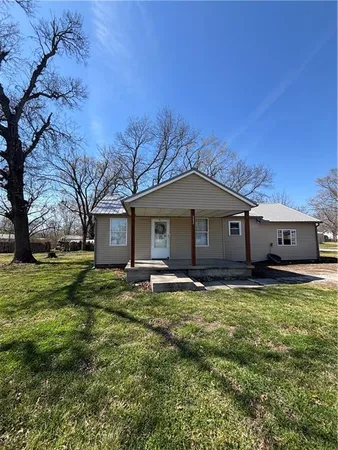 $159,000 | 202 South 7th Street, Lacygne, KS 66040