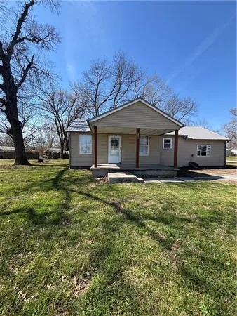 $159,000 | 202 South 7th Street, Lacygne, KS 66040