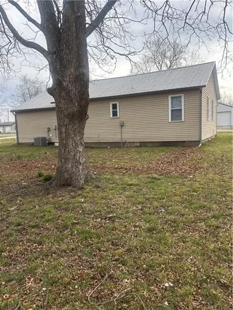 $159,000 | 202 South 7th Street, Lacygne, KS 66040