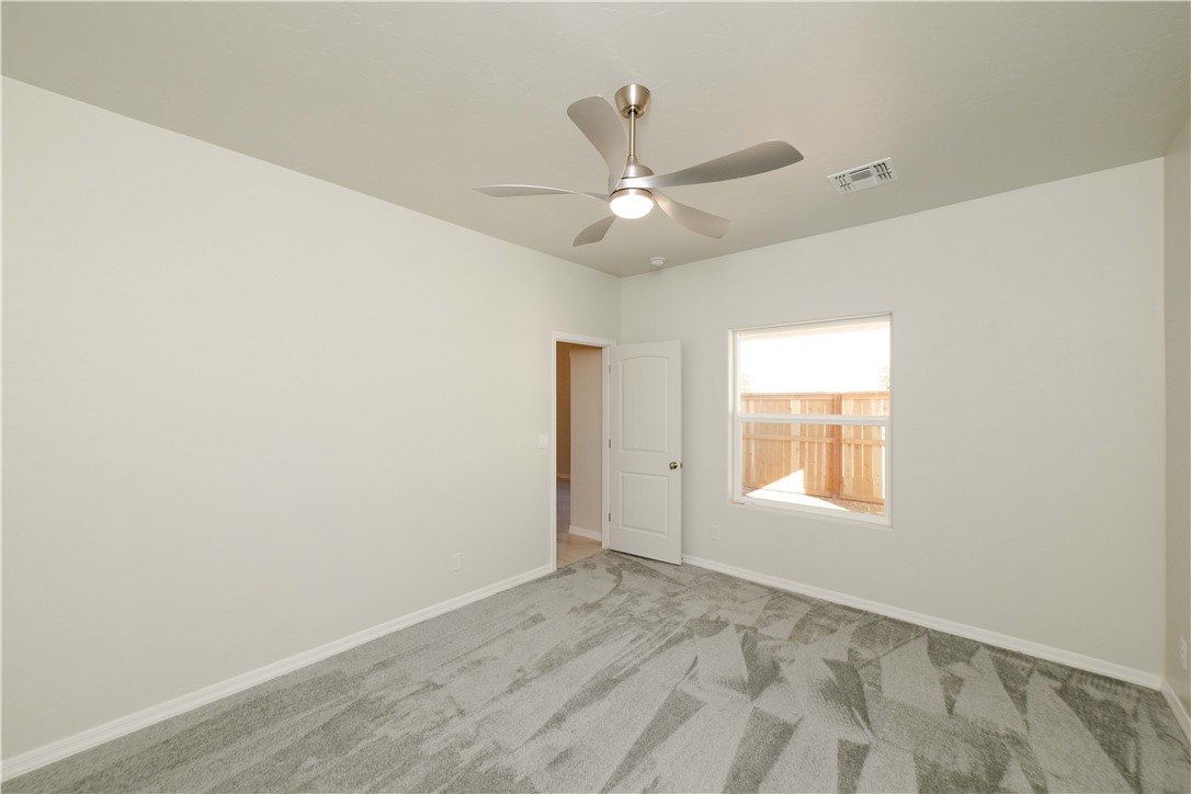 4729 Thompson Way Kingman, AZ 86409 - Photo 13 of 18