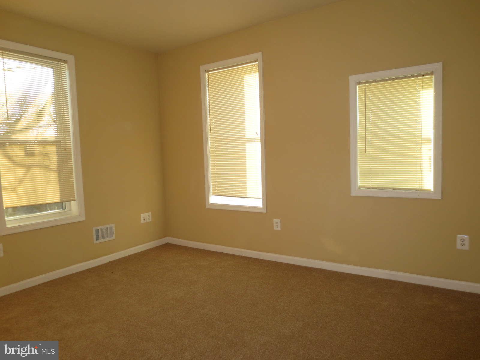 3122 Harford Road Baltimore, MD 21218 - Photo 16 of 21 3rd Bedroom