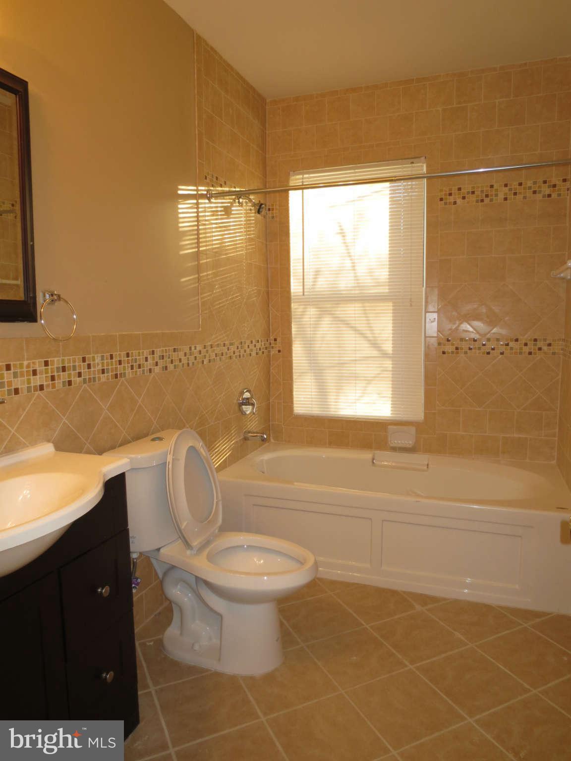 3122 Harford Road Baltimore, MD 21218 - Photo 18 of 21 2nd full bath