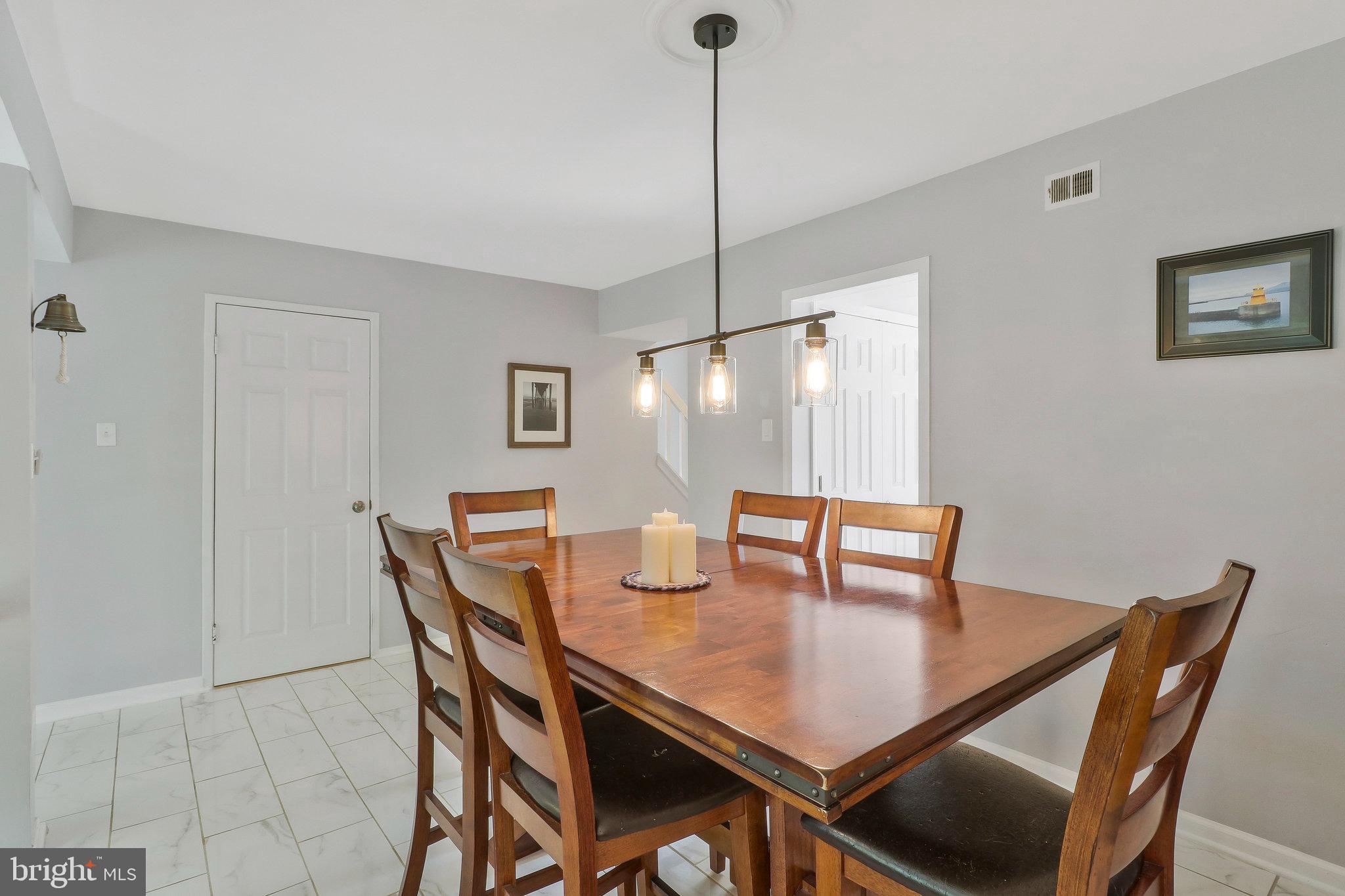 7900 Spring Forest Court Springfield, VA 22152 - Photo 17 of 45 Dinning Room