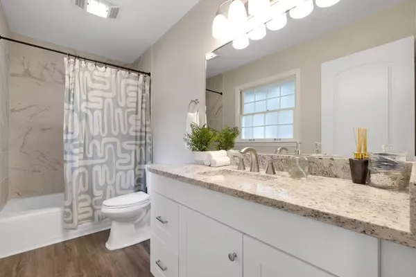 $425,000 | 2119 Old Fort Drive, Tallahassee, FL 32301
