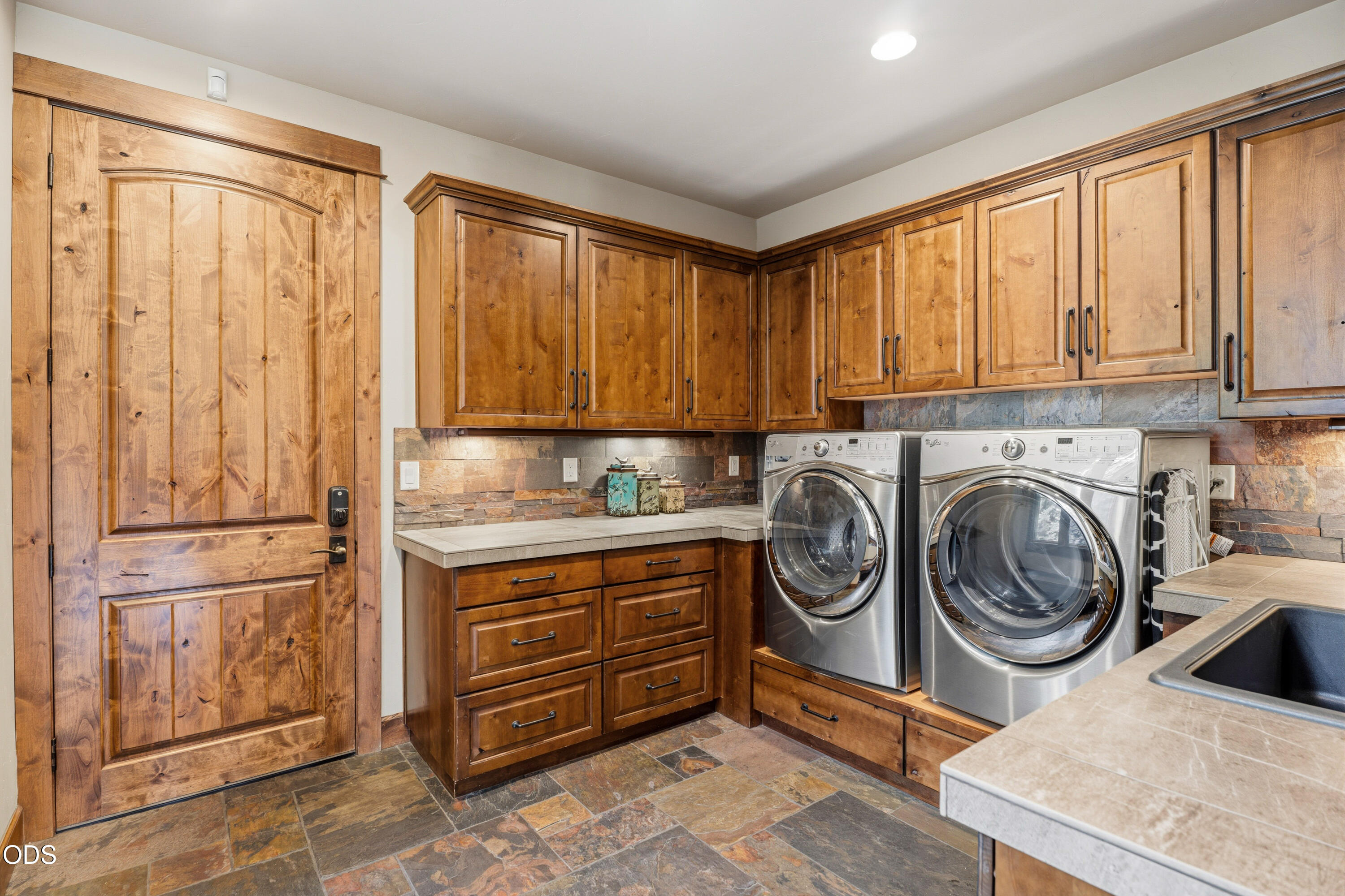 56820 Dancing Rock Loop, Unit 49 Bend, OR 97707 - Photo 26 of 73