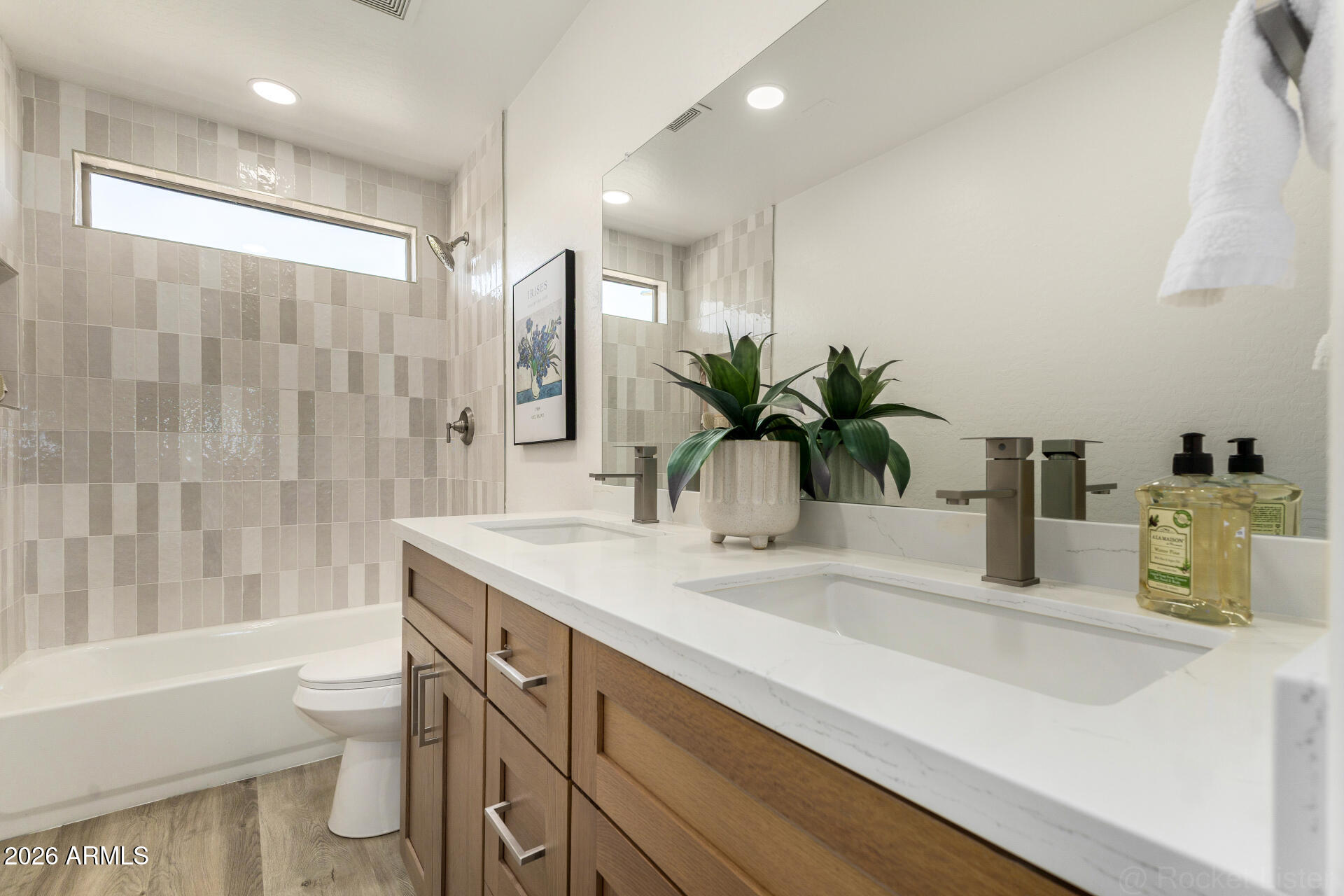 16054 West Hearn Road Surprise, AZ 85379 - Photo 23 of 35 Bathroom 2