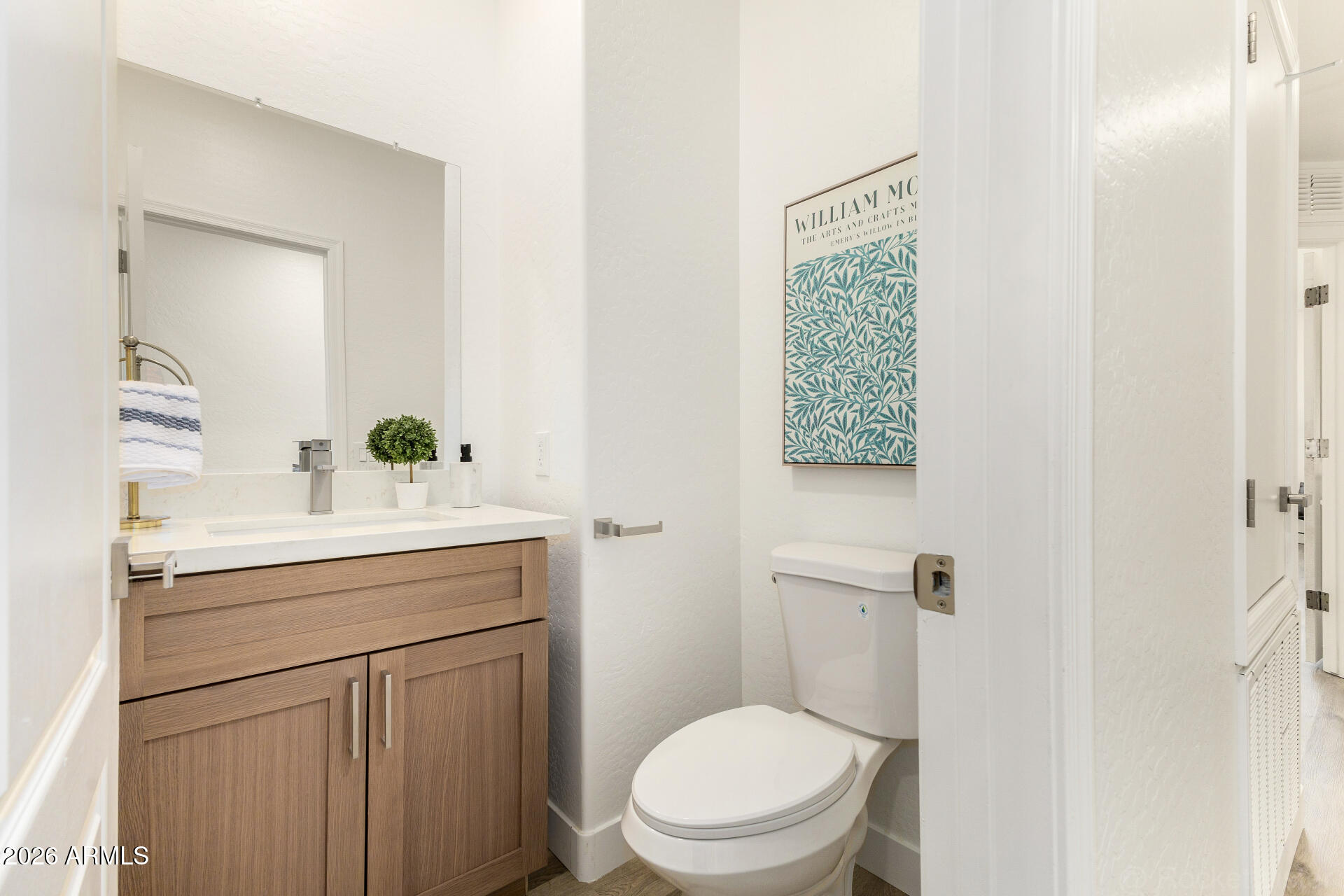 16054 West Hearn Road Surprise, AZ 85379 - Photo 26 of 35 Halfbath