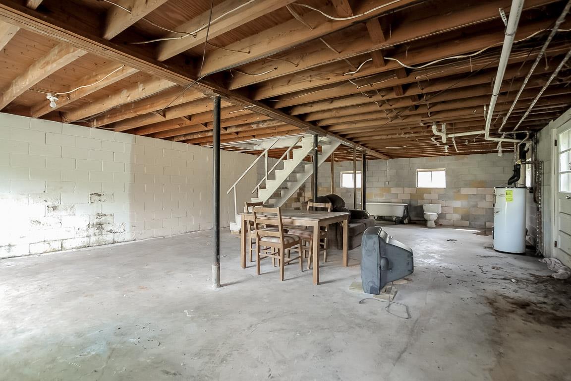 2122 Ussery Road South Clarksville, TN 37040 - Photo 18 of 25 Gallery Image 18