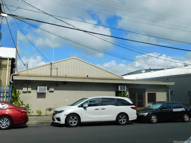 $13,999,000 | 2726 Waiwai Loop, Honolulu, HI 96819